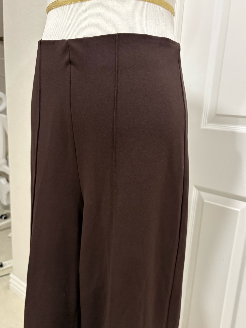 Quince Ultra-Stretch Ponte Super Wide Leg Pants Size Medium - Picture 5 of 8